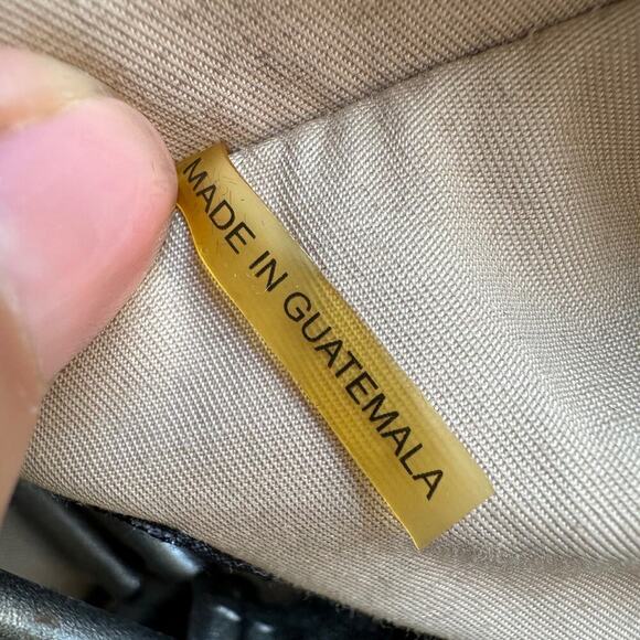 Vintage DKNY Belted Khaki Trench Coat - Picture 6 of 8